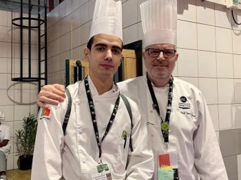 Ex-aluno da EHF sagra-se campeão do mundo na 'Worldskills International'