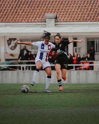 Vascaínas imbatíveis no campeonato