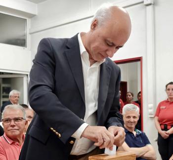 AMORIM GONÇALVES RECONDUZIDO NA DIREÇÃO