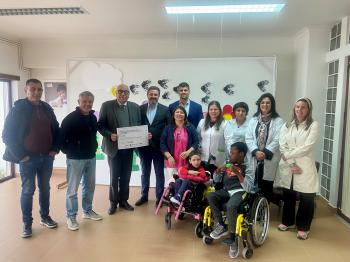 ACISO ENTREGA RECEITA DOS DÍSTICOS À ESCOLA “OS MOINHOS”