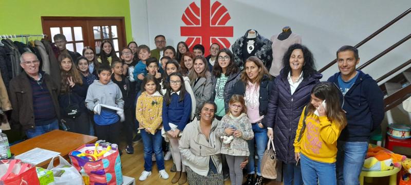 Dia Mundial dos Pobres - Catequese da Maxieira visita Caritas Diocesana