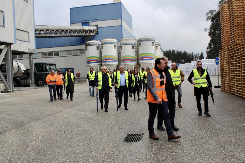 Fassa Bortolo inaugura primeira central fotovoltaica