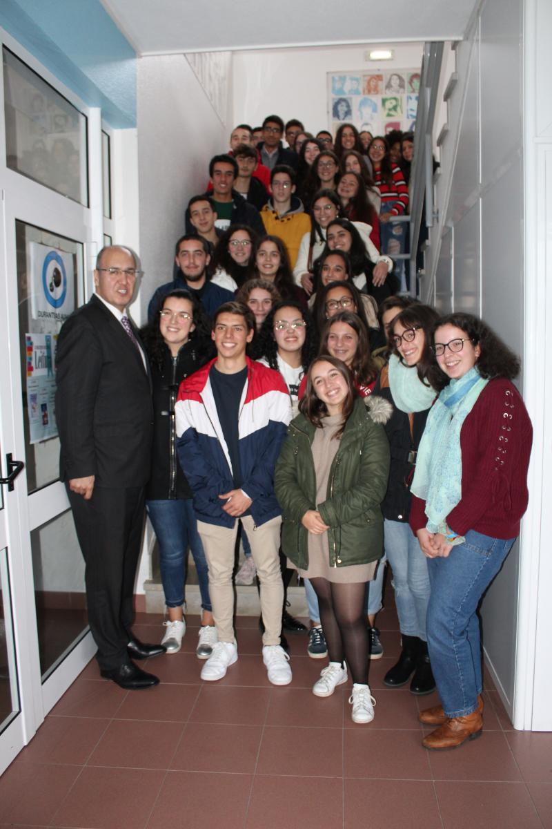 Deputado António Gameiro esteve à conversa com alunos do CEF
