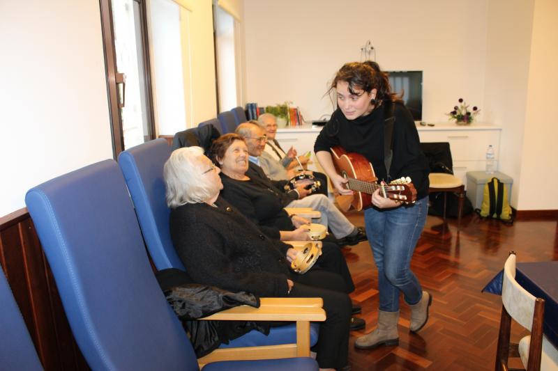 Conservatório promove sessões de musicoterapia