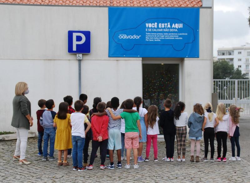 Centro Escolar da Cova da Iria aceitou desafio da Associação Salvador  