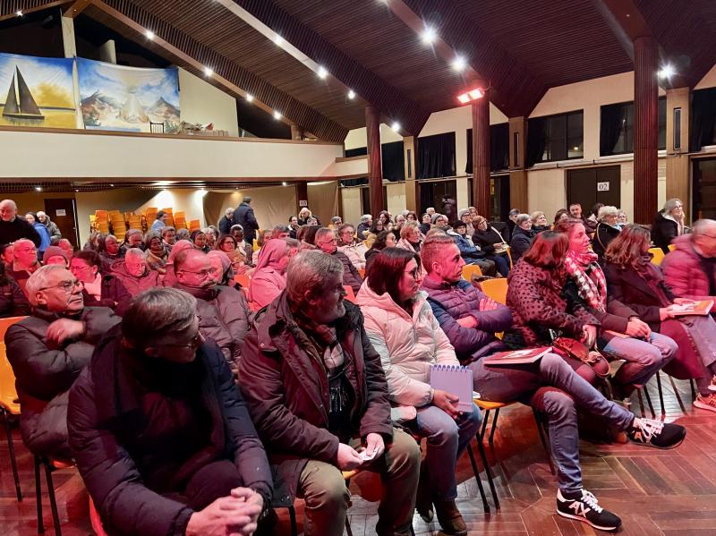 PARÓQUIA REUNIDA EM ASSEMBLEIA