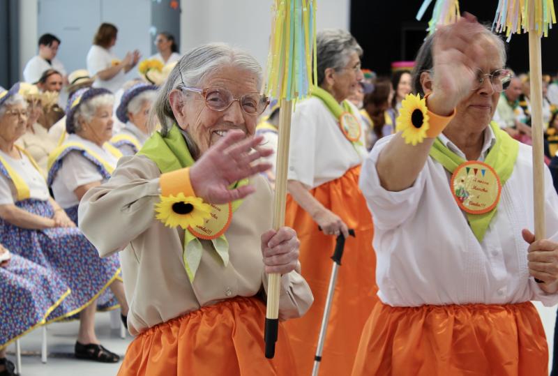 Marchas Populares juntaram mais de uma centena de idosos