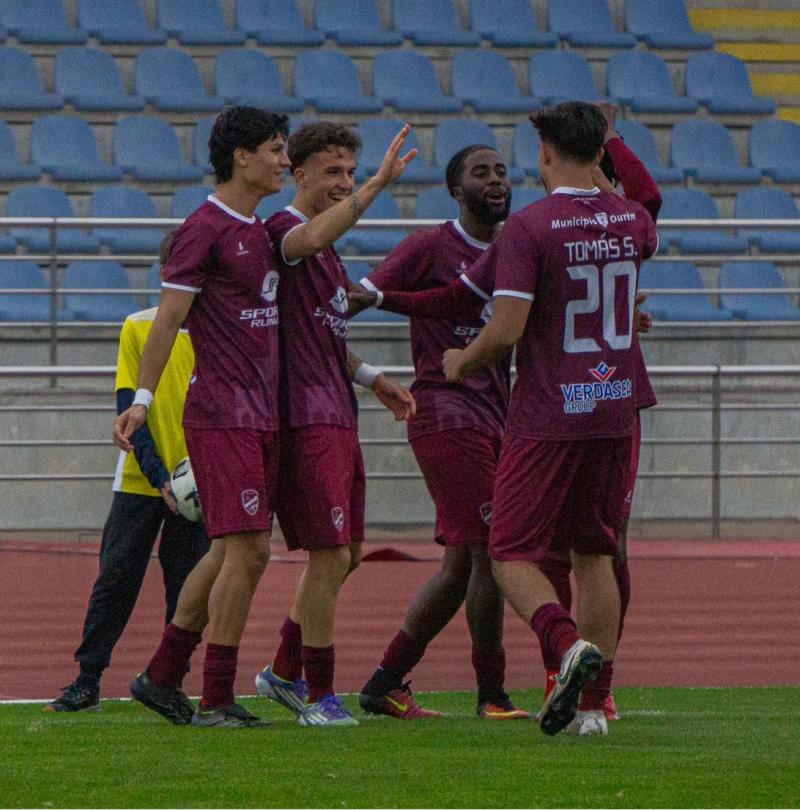 FÁTIMA REGRESSA ÀS VITÓRIAS