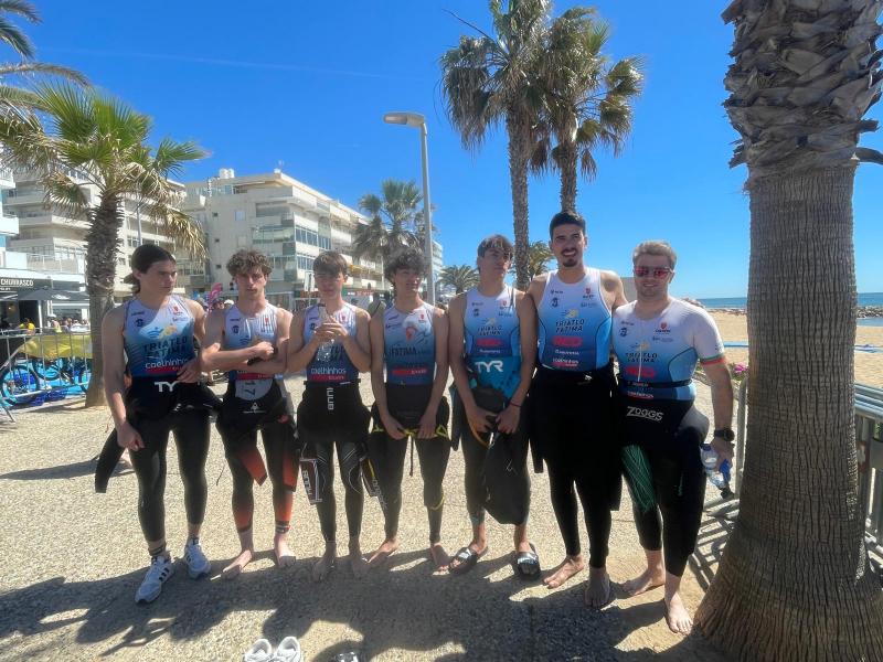 FET SOMA VÁRIOS PÓDIOS