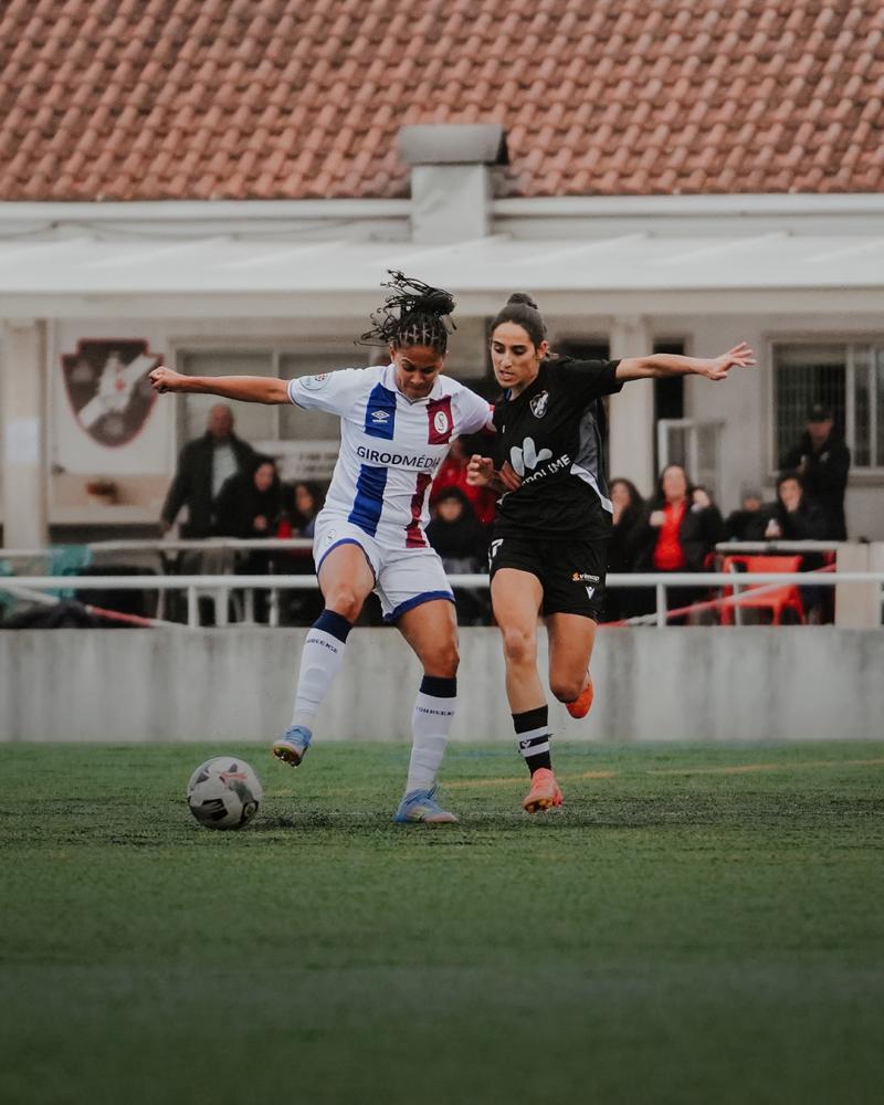 Vascaínas imbatíveis no campeonato