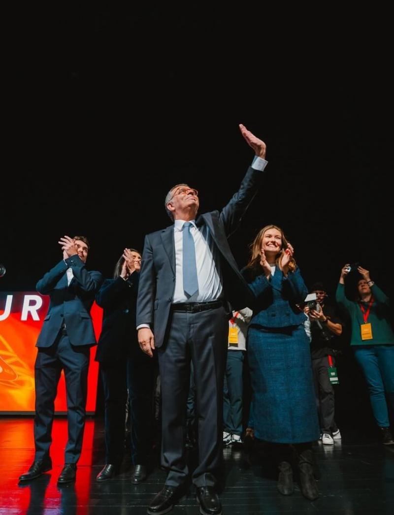 FÁTIMA DÁ VITÓRIA A SEGURO