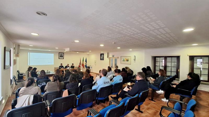 JUNTA DE FREGUESIA REATIVA COMISSÃO SOCIAL PARA APOIAR A COMUNIDADE