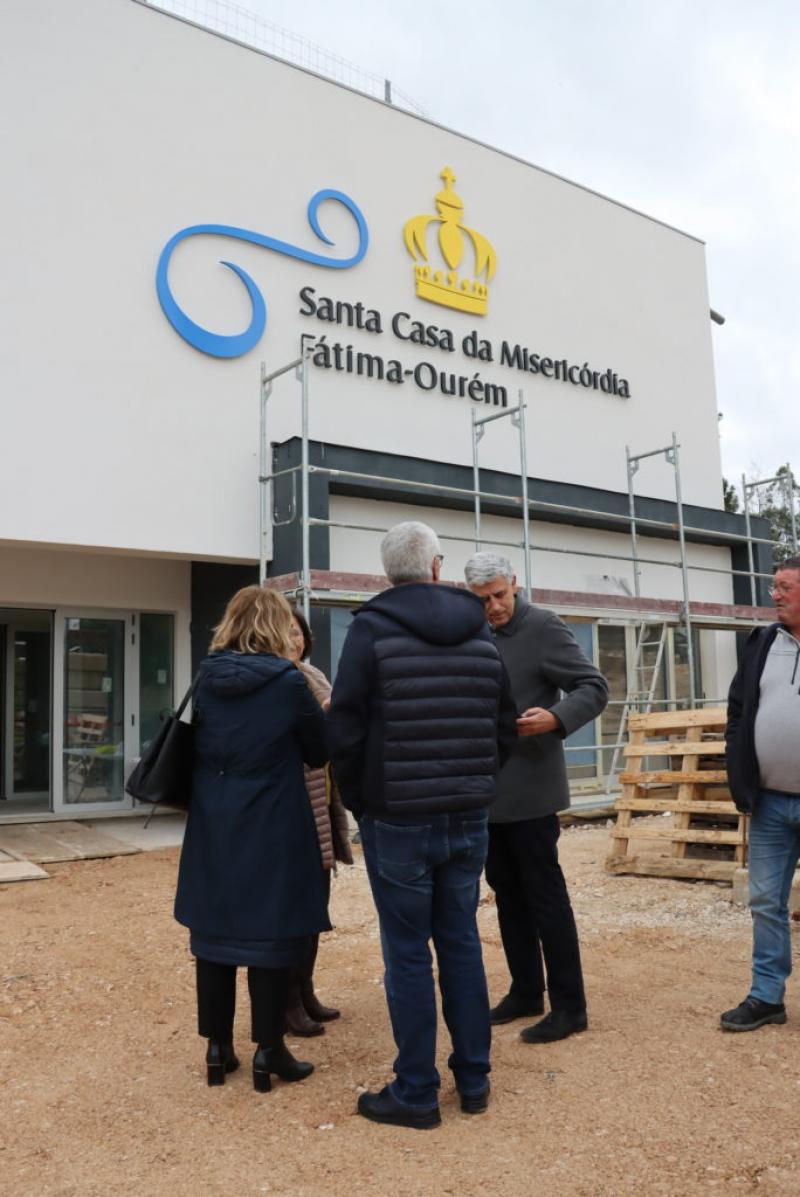 Executivo visita IPSS com obras a decorrer 