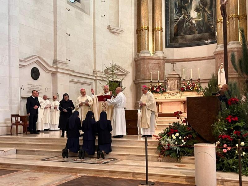 “SEJAM MULHERES ALEGRES, MINHAS IRMÃS”